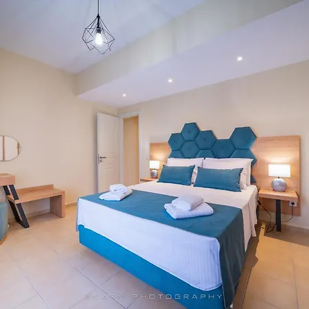 Appartamento ελαιών Apartments/eleon