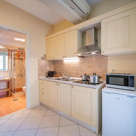 ελαιών Apartments/eleon Korissia (Kea)